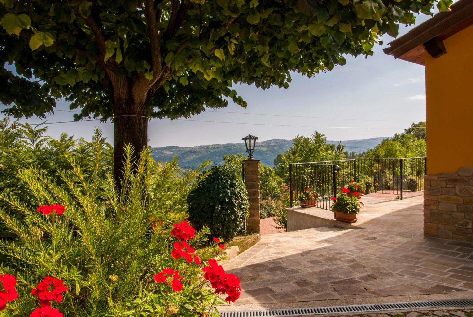 Country House Il Tiglio Mergo Exterior foto