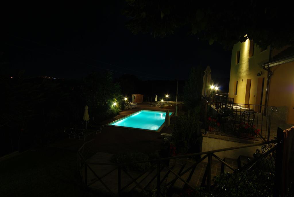 Country House Il Tiglio Mergo Exterior foto